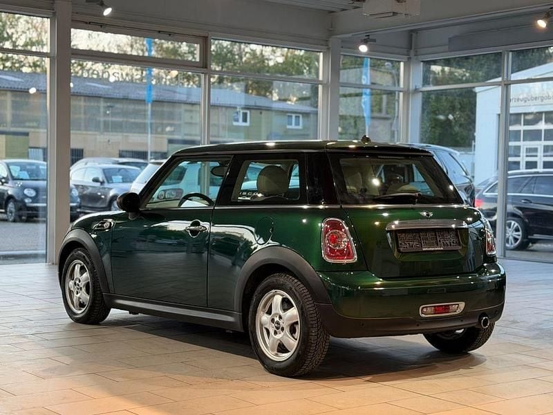 Usado Mini ONE 98 HP (72 kW) 2011 Verde Citadino