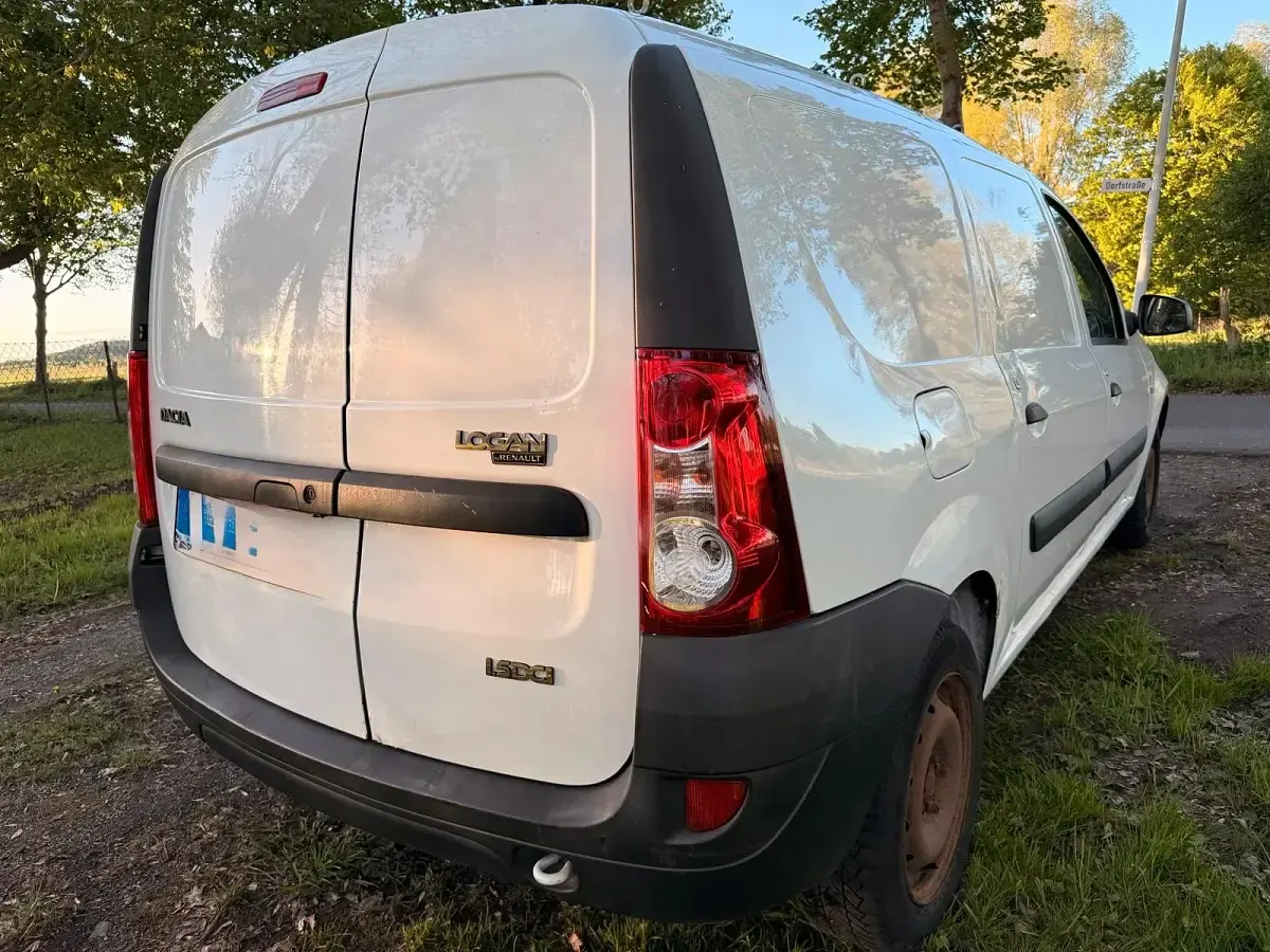 Gebraucht Dacia Logan 70 PS (51 kW) 2011 Weiß Pickup