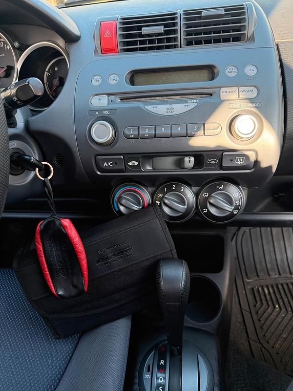 Gebraucht Honda Jazz 83 PS (61 kW) 2005 Schwarz Kleinwagen