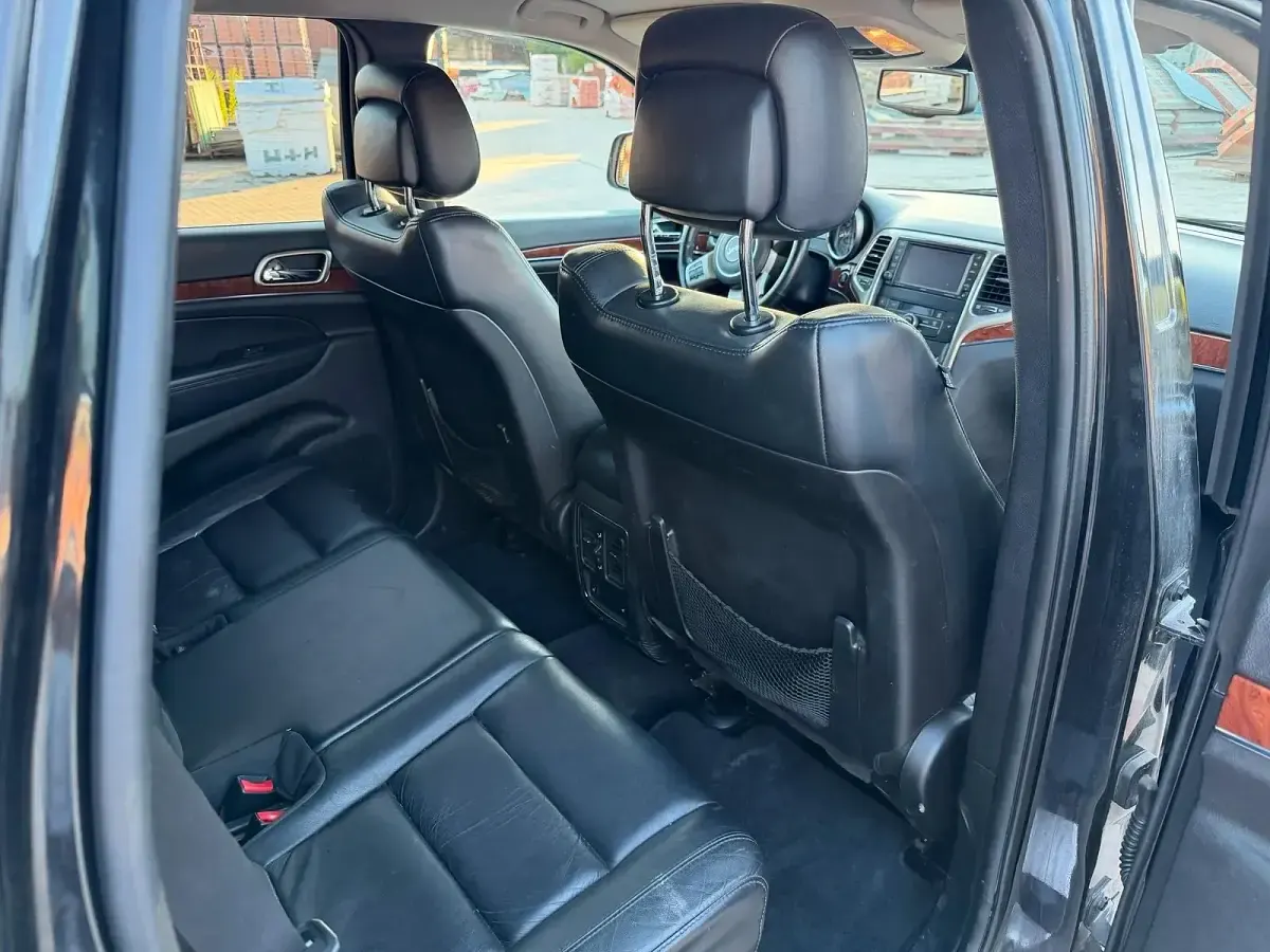 Gebraucht Jeep Grand Cherokee 250 PS (183 kW) 2012 Schwarz SUV