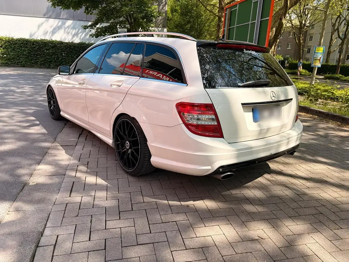 Gebraucht Mercedes C63 AMG AMG line 280 PS (205 kW) 2008 Weiß Kombi