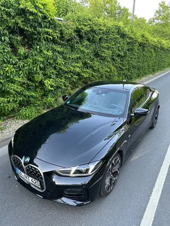 Gebraucht BMW 420 Coupé M Sport 184 PS (135 kW) 2024 Schwarz Coupé