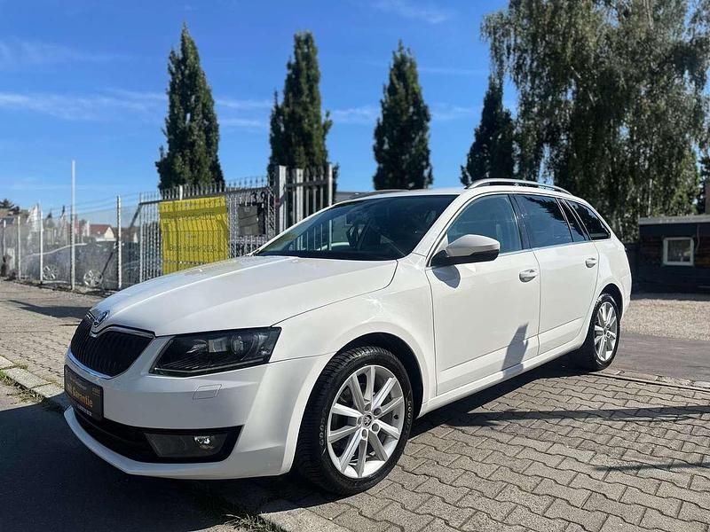 Weiß Gebraucht 2014 Skoda Octavia Elegance Kombi | 10.999 € (Fairer Preis) - Bild 1/4