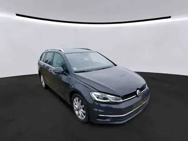 Second-hand VW Golf VII Highline 150 CP (110 kW) 2020 Gri Break