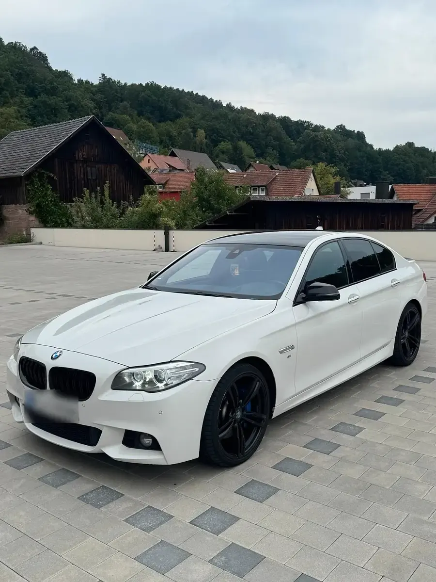 Gebraucht BMW 530 M Sport 258 PS (189 kW) 2014 Weiß Limousine