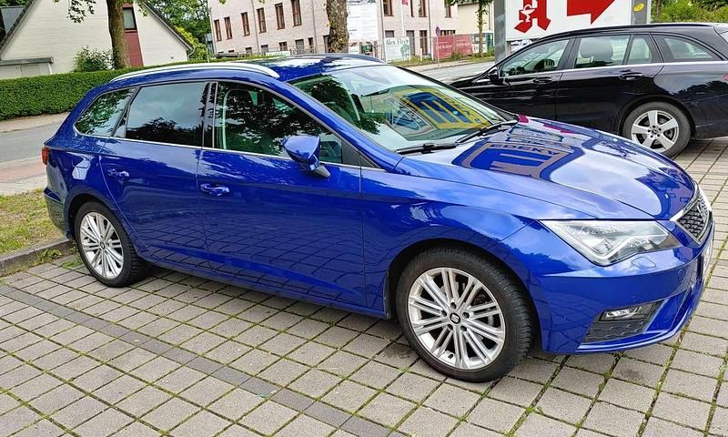 Gebraucht Seat Leon ST XCELLENCE 131 PS (96 kW) 2019 Blau Kombi