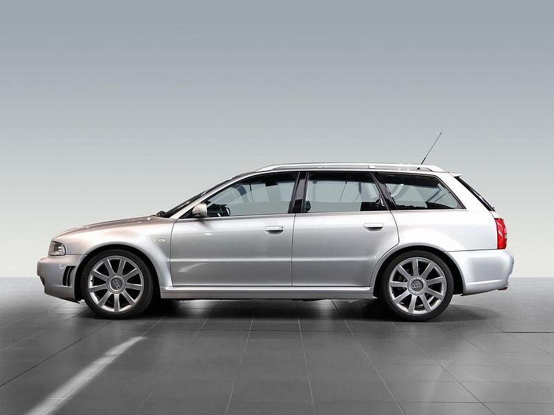Gebraucht Audi RS4 Ambiente 381 PS (280 kW) 2001 Silber Kombi