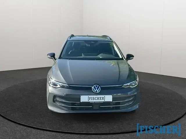 Gebraucht VW Golf VIII Goal 150 PS (110 kW) 2025 Delfingrau metallic Kombi