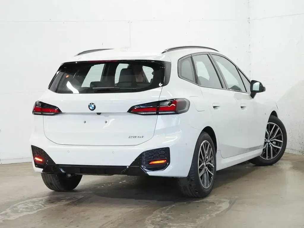 Gebraucht BMW 218 M Sport 150 PS (110 kW) 2025 Alpinweiss Coupé
