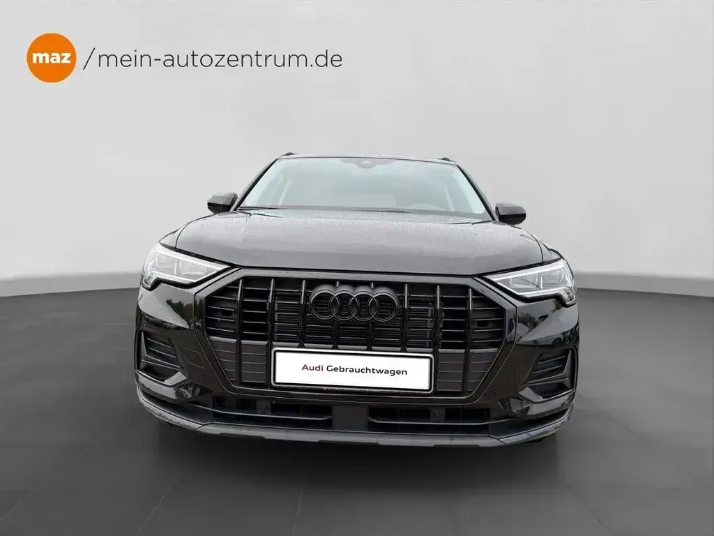 Second-hand Audi Q3 Advanced 150 CP (110 kW) 2025 Negru SUV