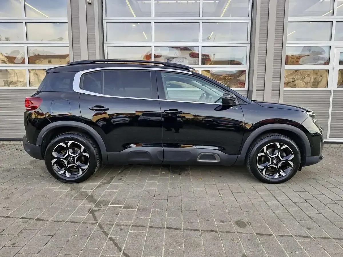 Gebraucht Citroën C5 Aircross Shine 131 PS (96 kW) 2022 Perlaneraschwarz SUV