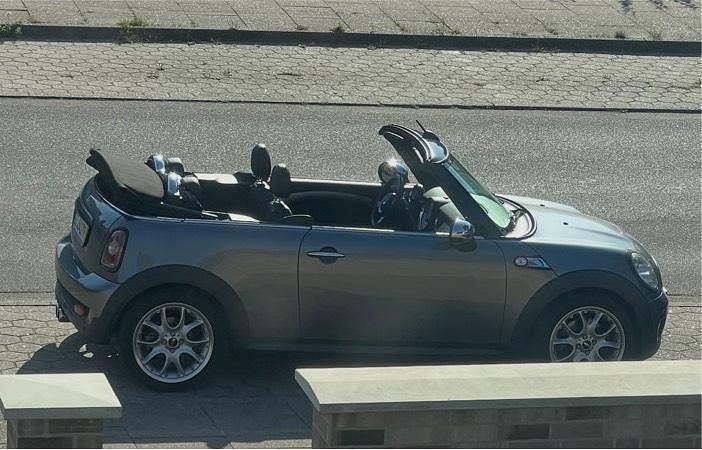 Gebraucht Mini Cooper S Cabriolet 174 PS (127 kW) 2009 Silber Cabrio