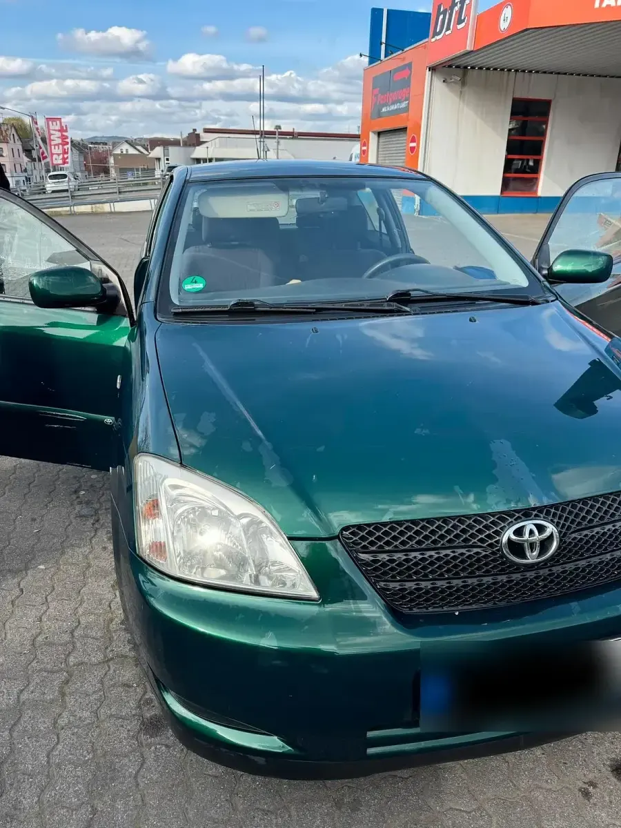 Gebraucht Toyota Corolla 97 PS (71 kW) 2003 Grün Kleinwagen