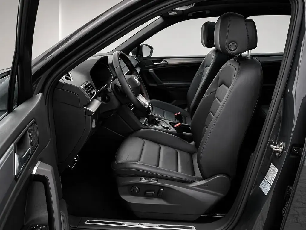 Gebraucht Seat Tarraco FR 245 PS (180 kW) 2024 Uranograu SUV