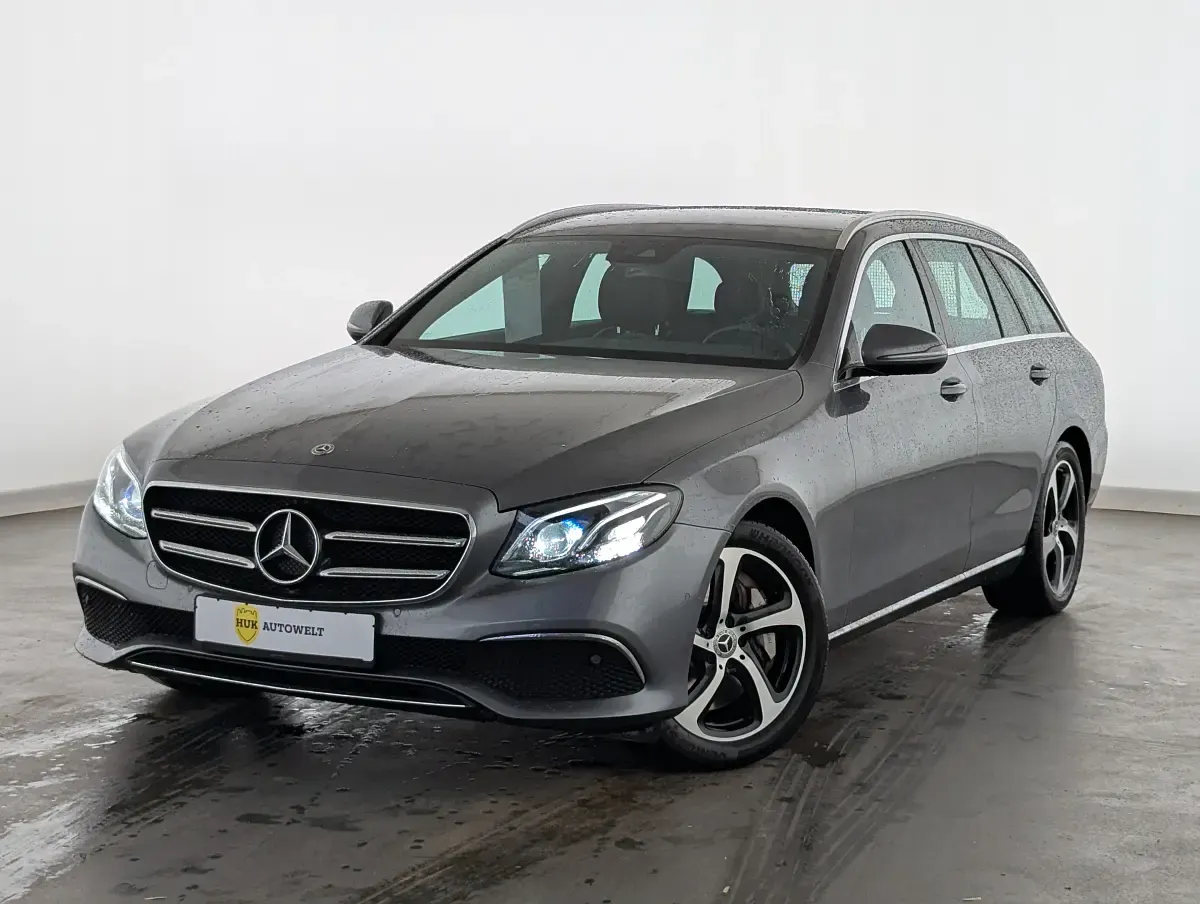 Gebraucht Mercedes E450 Avantgarde 367 PS (269 kW) 2019 Limousine