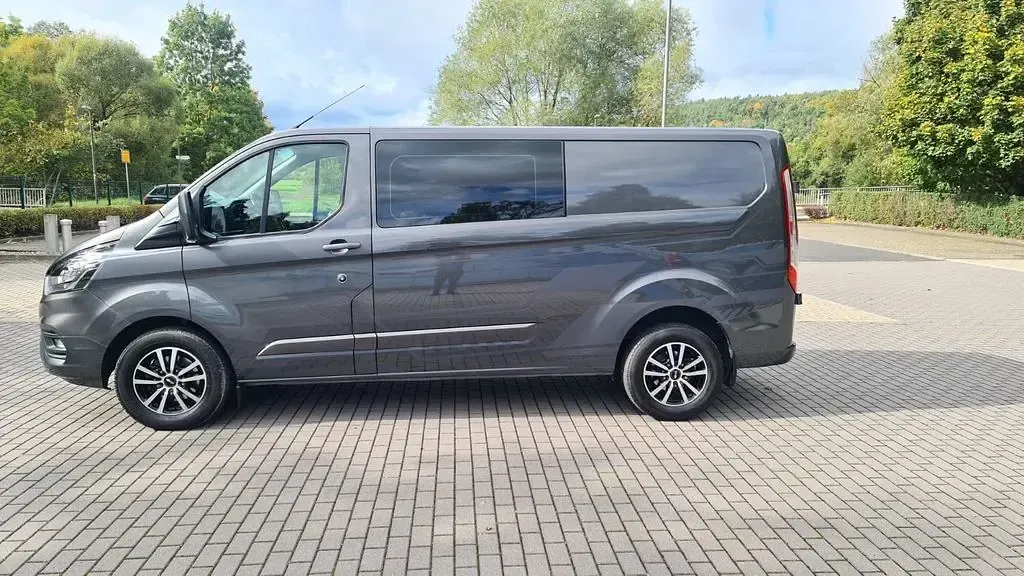 Gebraucht Ford Transit Custom 170 PS (125 kW) 2020 Grau Van / Kleinbus