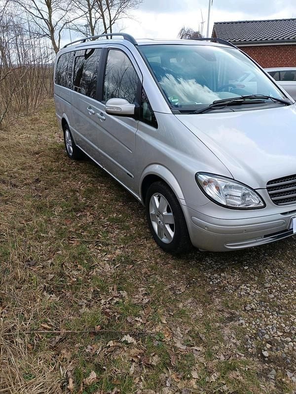 Gebraucht Mercedes Viano 150 PS (110 kW) 2006 Silber Van / Kleinbus