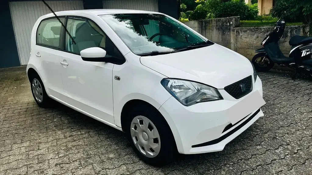 Gebraucht Seat Mii 60 PS (44 kW) 2013 Weiß Kleinwagen