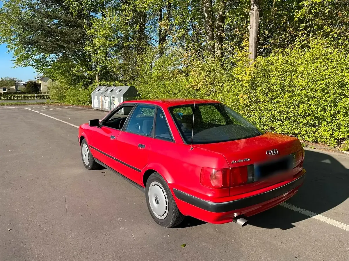 Gebraucht Audi 80 90 PS (66 kW) 1991 Rot Limousine
