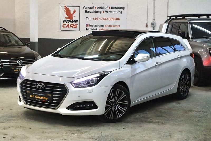 Gebraucht Hyundai i40 Premium 141 PS (103 kW) 2017 Weiß Kombi