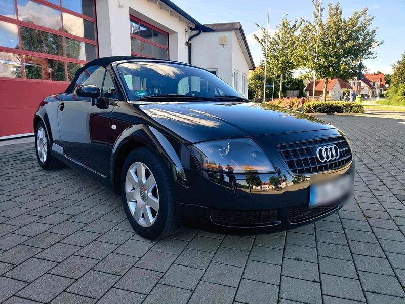 Schwarz Gebraucht 2003 Audi TT Roadster Cabrio | 5.600 € (Etwas zu teuer) - Bild 1/4
