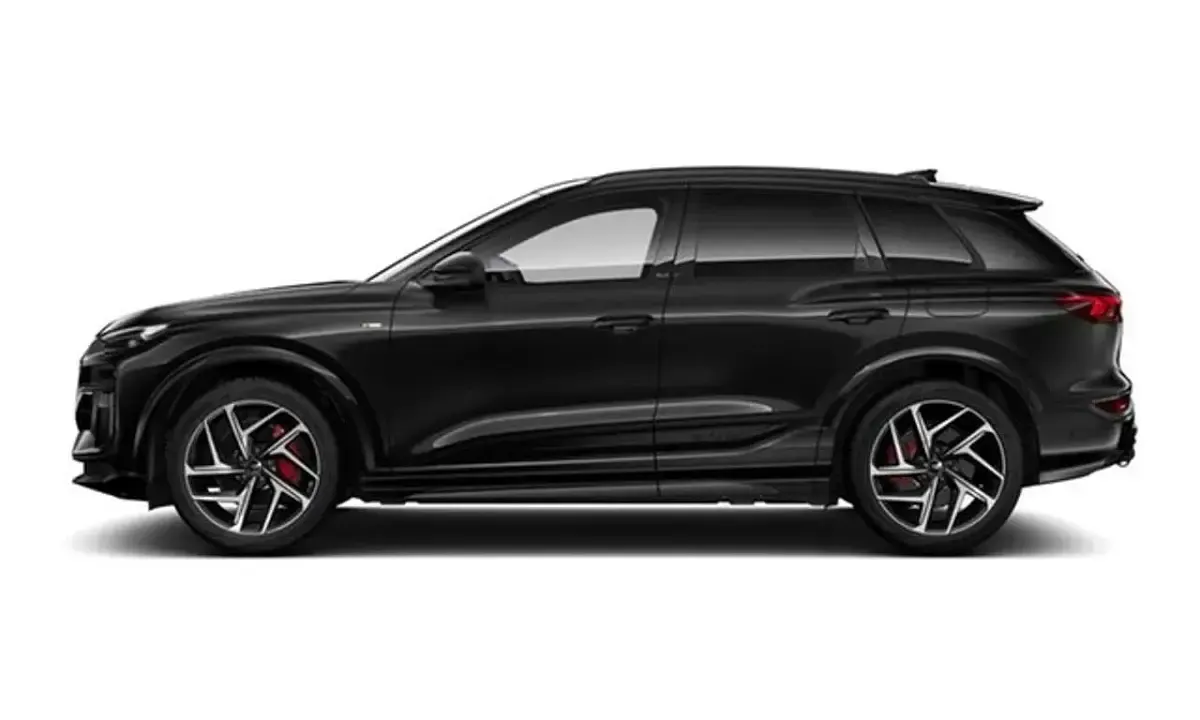 Neu Audi e-tron Business 314 kW (428 PS) 2026 Mythosschwarz metallic SUV
