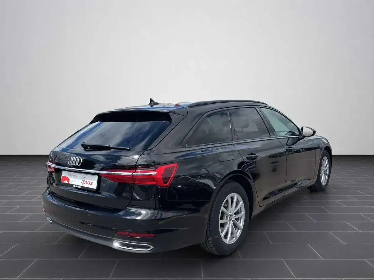 Gebraucht Audi A6 Ambiente 204 PS (150 kW) 2020 Brillantschwarz Kombi