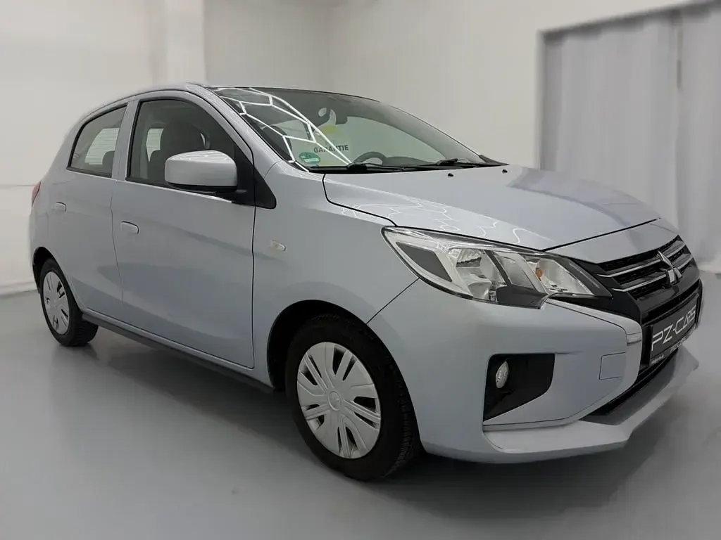 Gebraucht Mitsubishi Space Star 71 PS (52 kW) 2021 Cool silver Kleinwagen
