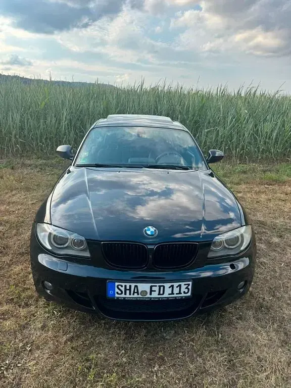 Gebraucht BMW 120 M Sport 177 PS (130 kW) 2010 Schwarz Kleinwagen