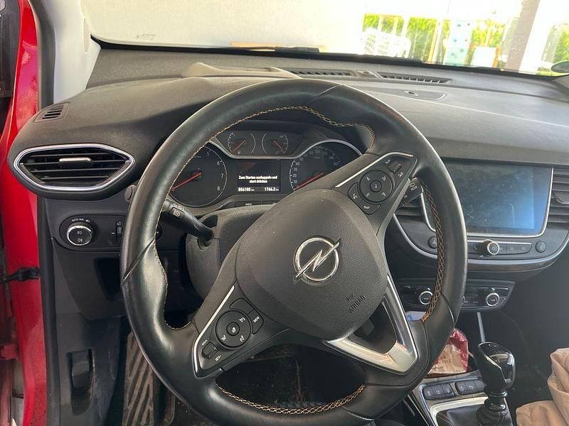 Gebraucht Opel Crossland Ultimate 131 PS (96 kW) 2018 Rot SUV