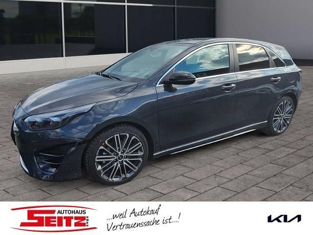 Gebraucht Kia Ceed GT-Line 140 PS (102 kW) 2024 Pentametal (grau) Kleinwagen