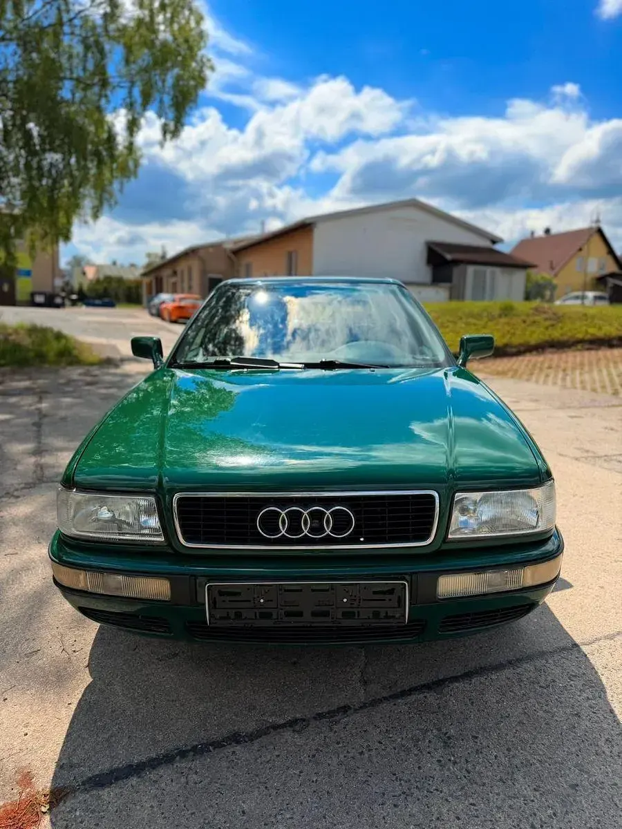 Używany Audi 80 170 KM (125 kW) 1992 Zielony Sedan/Limuzyna
