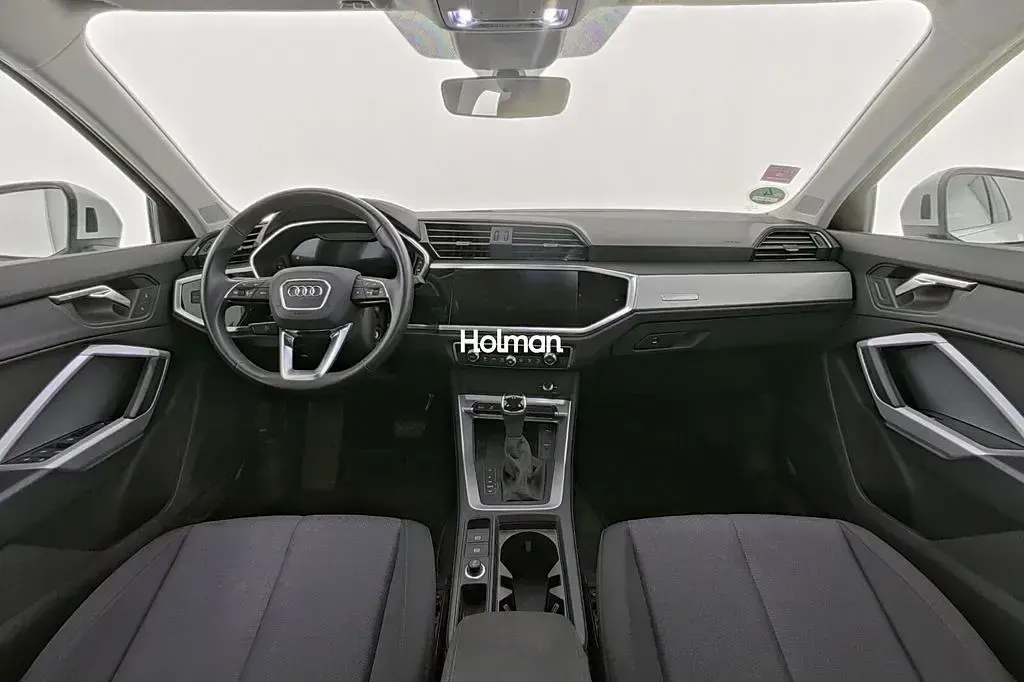 Gebraucht Audi Q3 Sportback 150 PS (110 kW) 2024 Weiß SUV
