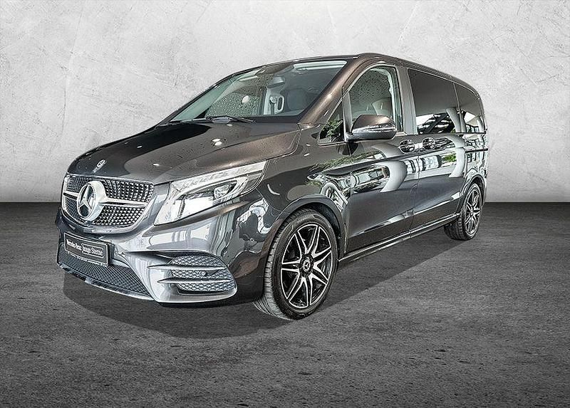 Grau Gebraucht 2020 Mercedes V300 AMG Van / Kleinbus | 50.929 € (Guter Preis) - Bild 1/4