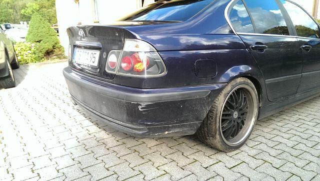 Gebraucht BMW 320 204 PS (150 kW) 1998 Blau metallic Limousine