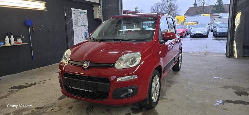 Gebraucht Fiat Panda Lounge 86 PS (63 kW) 2014 Rot Kleinwagen