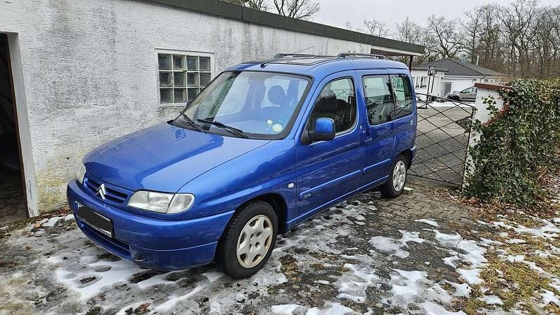 Blau Gebraucht 2002 Citroën Berlingo Van / Kleinbus | 850 € (Superpreis) - Bild 1/4