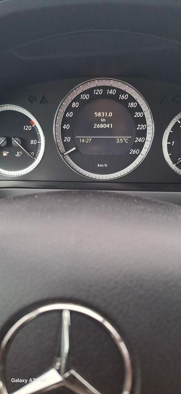 Gebraucht Mercedes 200 136 PS (100 kW) 2009 Schwarz Kombi