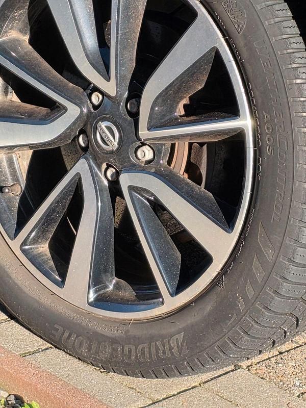 Gebraucht Nissan X-Trail Tekna 177 PS (130 kW) 2018 Grün SUV