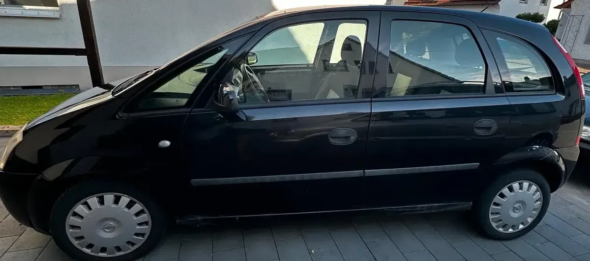 Gebraucht Opel Meriva 87 PS (63 kW) 2003 Schwarz Van / Kleinbus