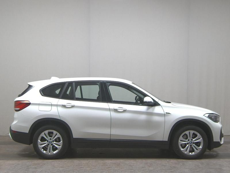Gebraucht BMW X1 Advantage 220 PS (161 kW) 2021 Weiss SUV
