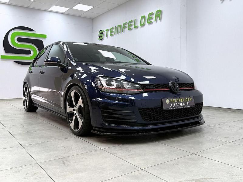 Blau Gebraucht 2015 VW Golf VII GTI Limousine | 15.490 € (Fairer Preis) - Bild 1/4