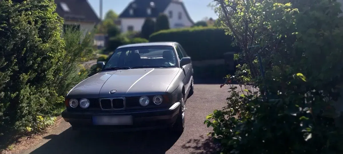 Gebraucht BMW 520 150 PS (110 kW) 1991 Grau Limousine