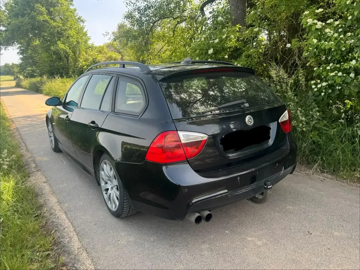 Gebraucht BMW 330 M Sport 231 PS (169 kW) 2007 Schwarz Kombi
