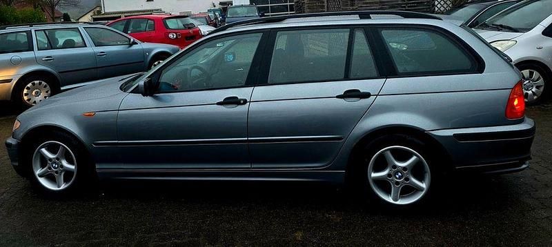 Gebraucht BMW 316 116 PS (85 kW) 2003 Grau Kombi