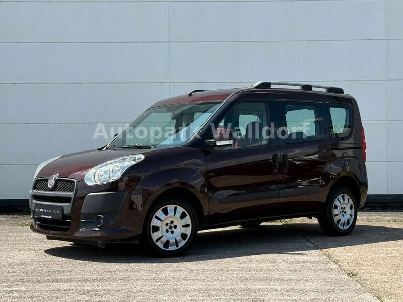Orange Gebraucht 2010 Fiat Doblò Dynamic Van / Kleinbus | 4.499 € (Fairer Preis) - Bild 1/4