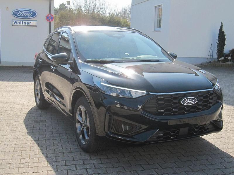 Neu Ford Kuga ST-Line 182 PS (133 kW) 2025 Agateschwarz SUV