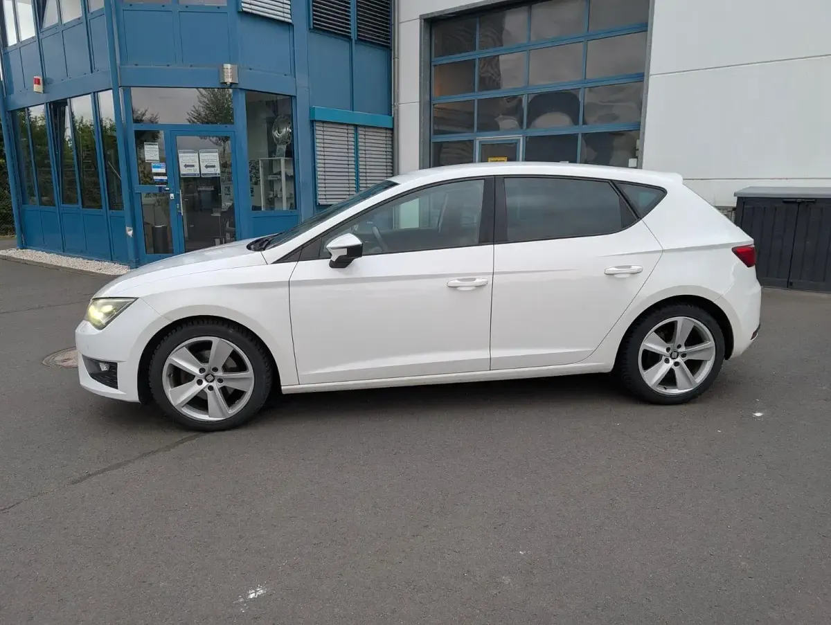 Gebraucht Seat Leon FR 125 PS (91 kW) 2014 Weiß Kombi