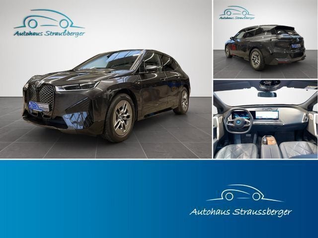 Grau Gebraucht 2023 BMW iX Executive SUV | 72.980 € - Bild 1/4