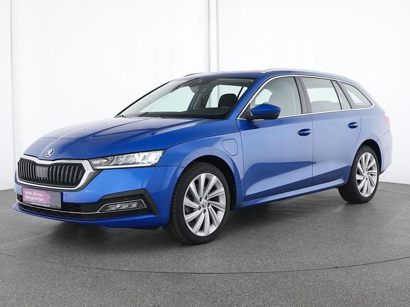 Blau Gebraucht 2022 Skoda Octavia Style Limousine | 23.089 € (Guter Preis) - Bild 1/4